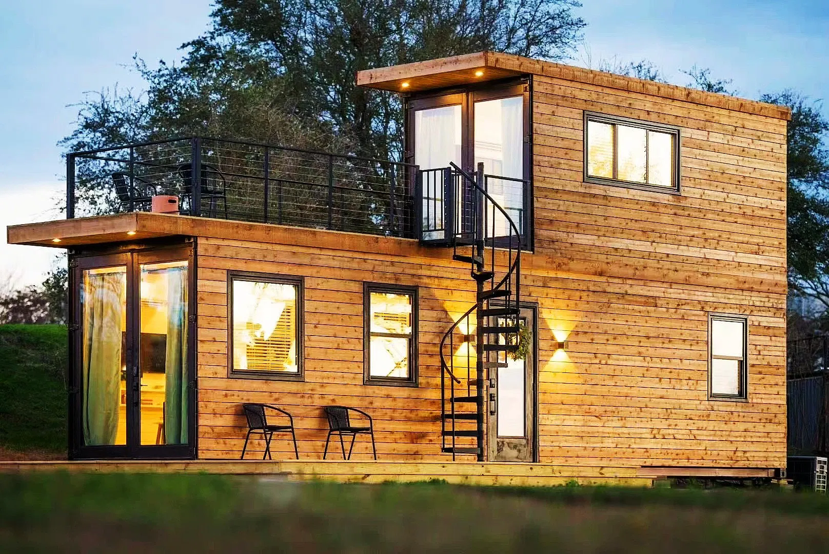 Sun Roof Deck Modular Container Prefab House with Bathroom Kitchen