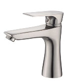 Elegant Brass Handle Lavatory Faucet Water Basin Faucet Odn-69111