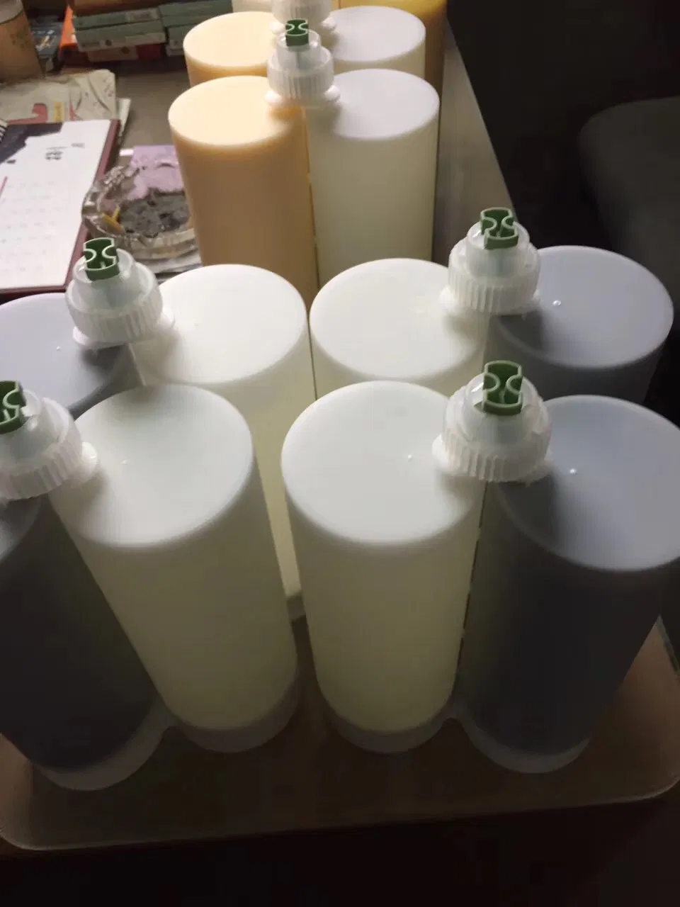 Пневматический пистолет для холодного напыления полиуретана