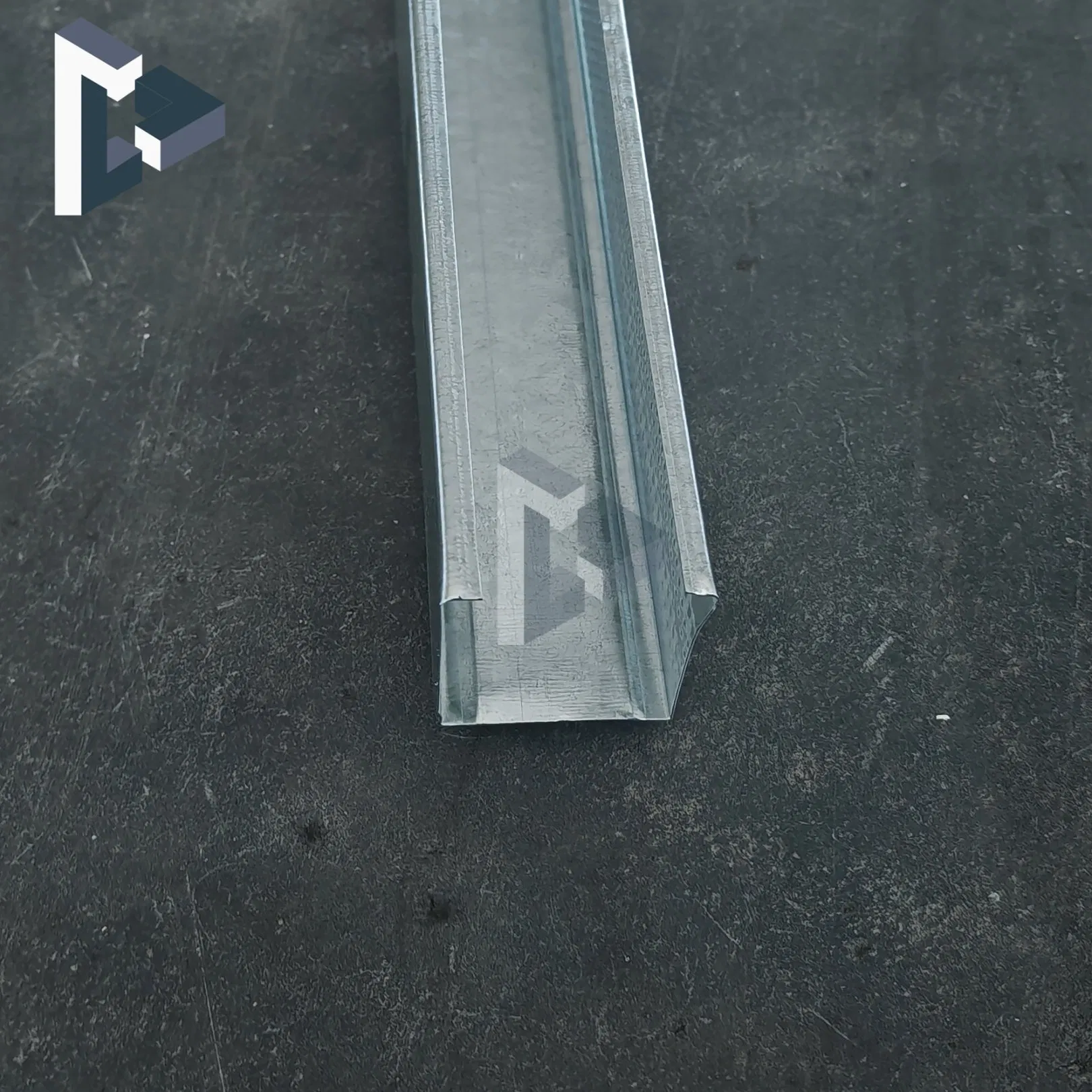 Customized Steel Profiles for Strong Ceiling and Partition Frame Installations