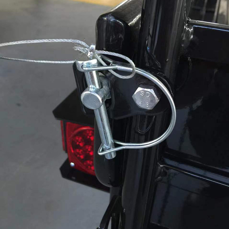 Ultimate Trailer Accessories Kit with Versatile Round and Square Pins