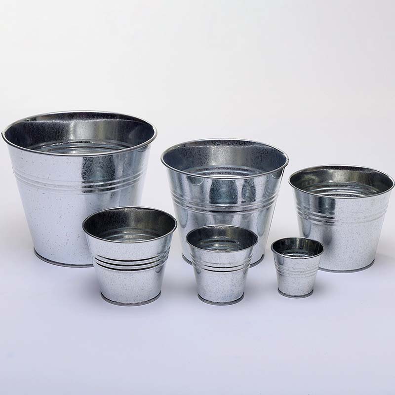 Ведро металлическое белое маленькое кашпо