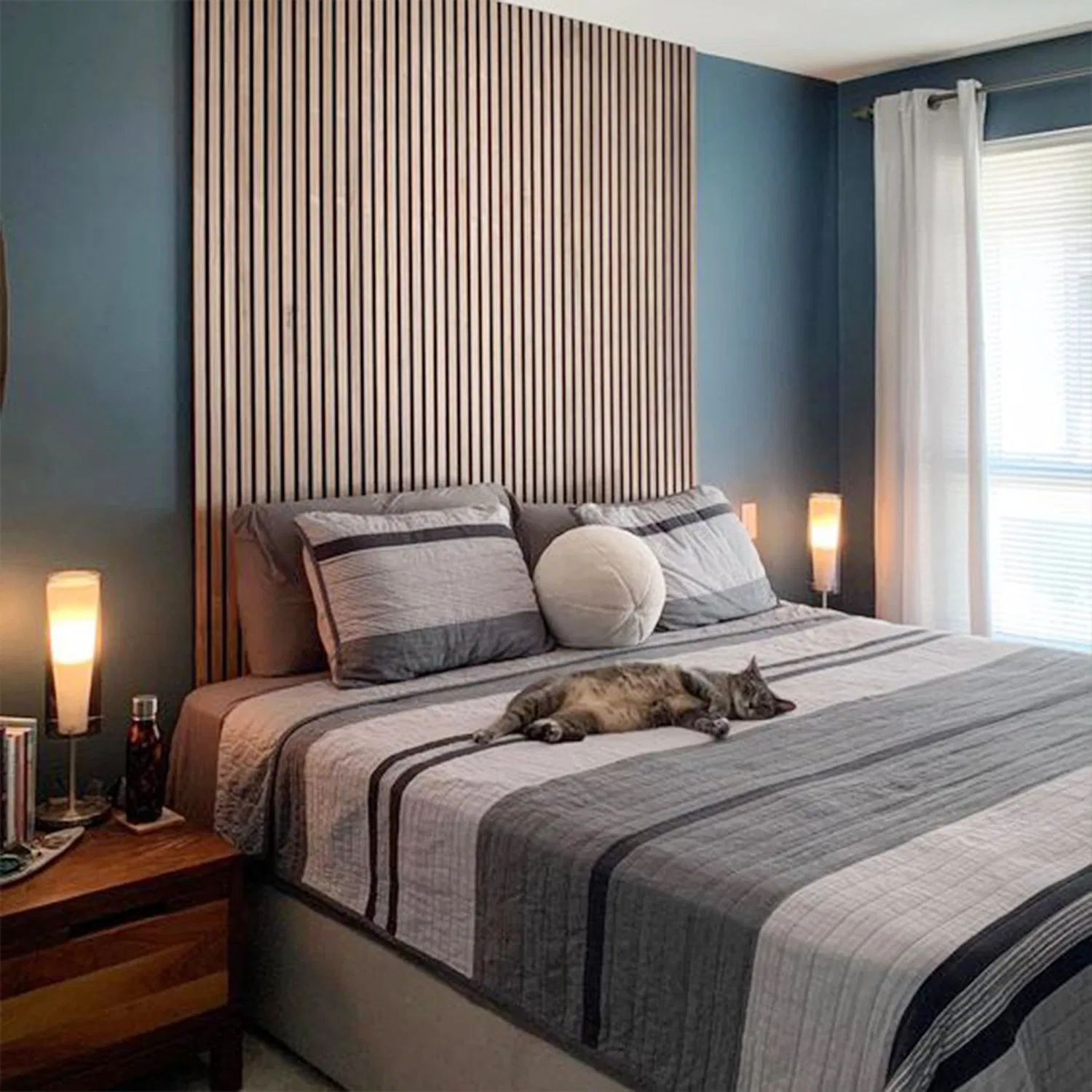 Wooden Pet Panel with Wall Dark Oak Veneer