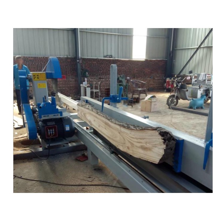 Станок деревообрабатывающий