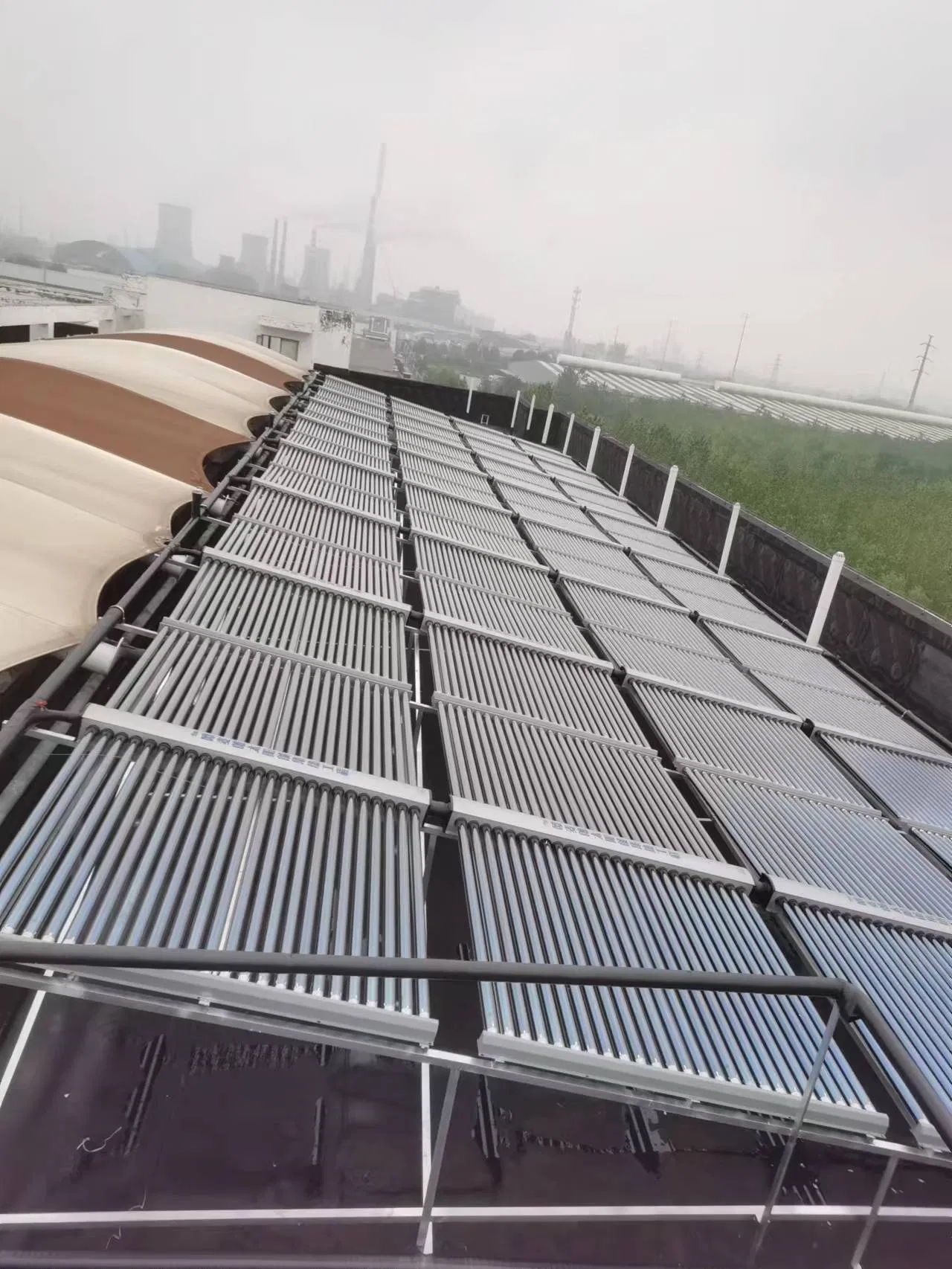 Плоский солнечный водонагреватель Titanflow с медными трубками