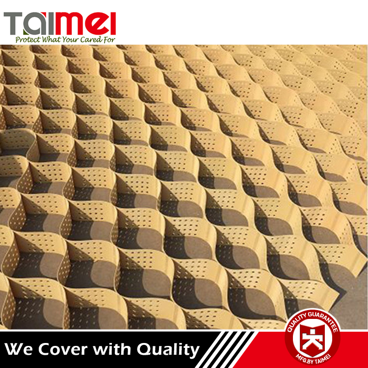 HDPE Geocell Slope Erosion Control / Slope Stabilization Cellular Confinement System Geocell