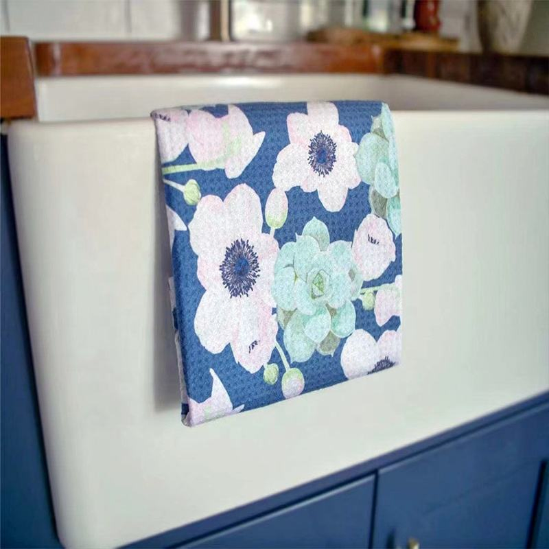 Customized Gray Dirt-Resistant Linen Napkin with Frayed Edges