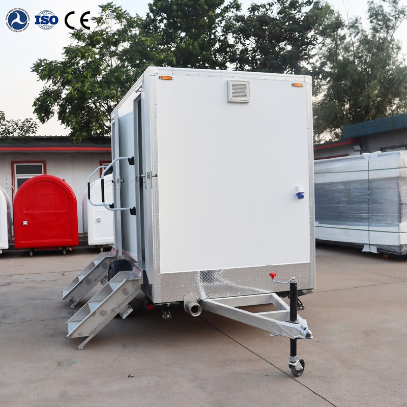 2026 Hot Sale Rental Portable Toilet Shower Restroom Trailers for Sale