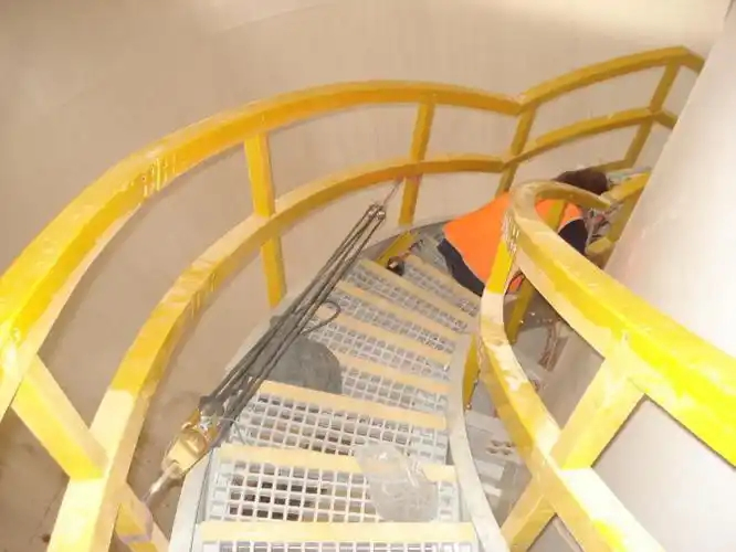 Strong FRP Aluminum Alloy Guardrail Reliable Highway Safety and Road Barrier Guardrail