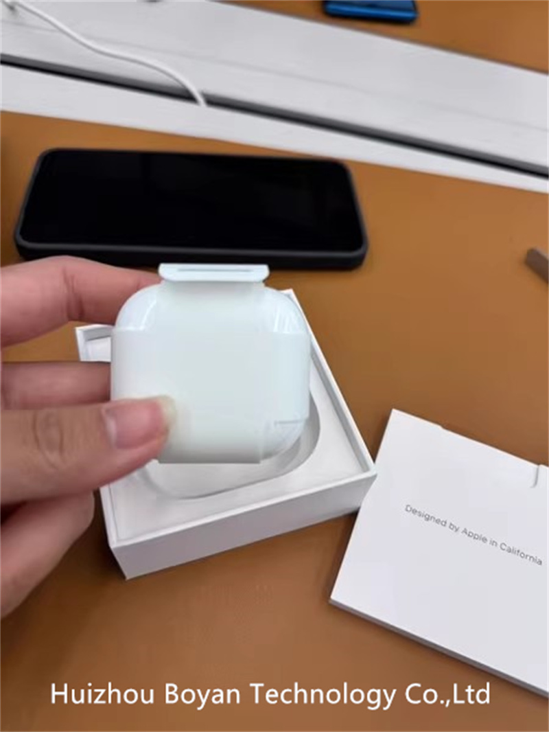 Наушники Bluetooth с активным шумоподавлением 4-го поколения