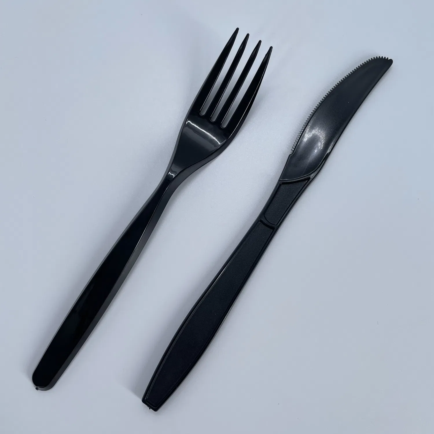 Eco-Friendly Colorful Tableware Disposable White Plastic Spoon Dessert Spoons Plastic for Traves