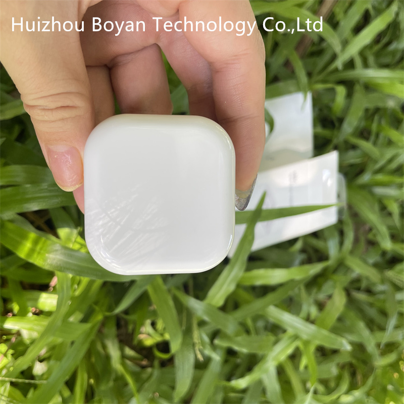 Wholesale High Quality Foldable UK Charger 20W 3pin USB-C Wall Adapter