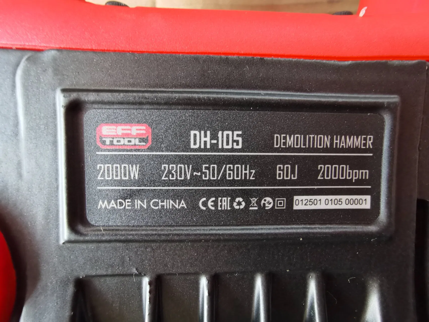 Отбойный молоток EFFTOOL DH-105 2000W