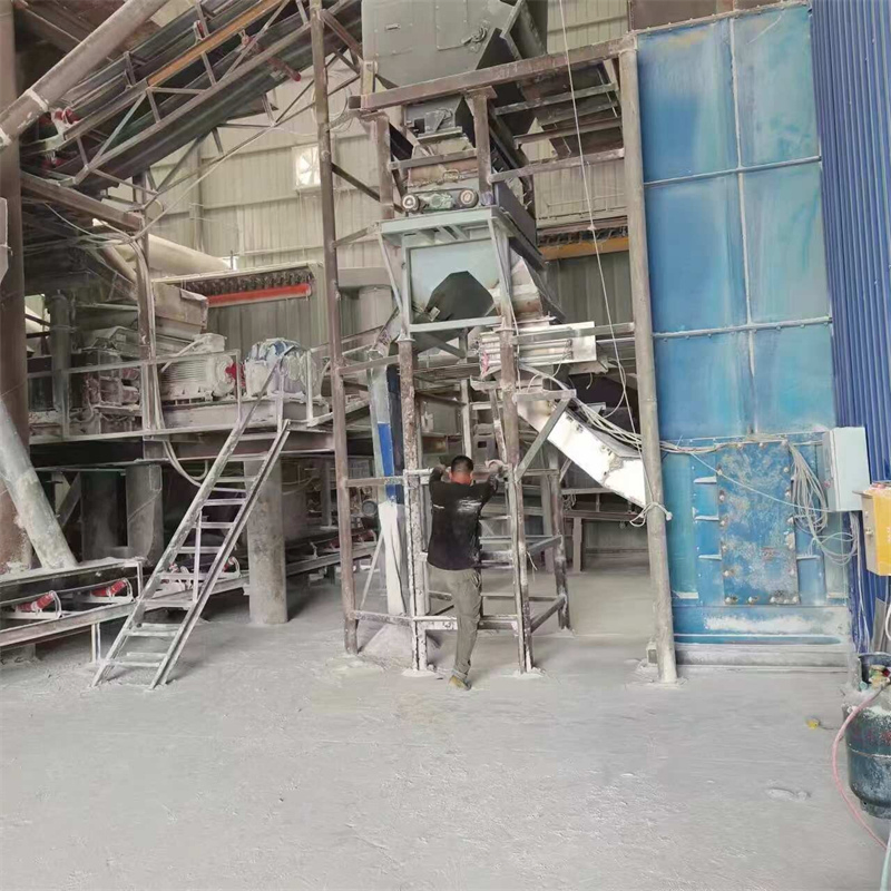 2025 Manufacturer Wholesale Luxury Blue Limestone Tiles Floor Stone