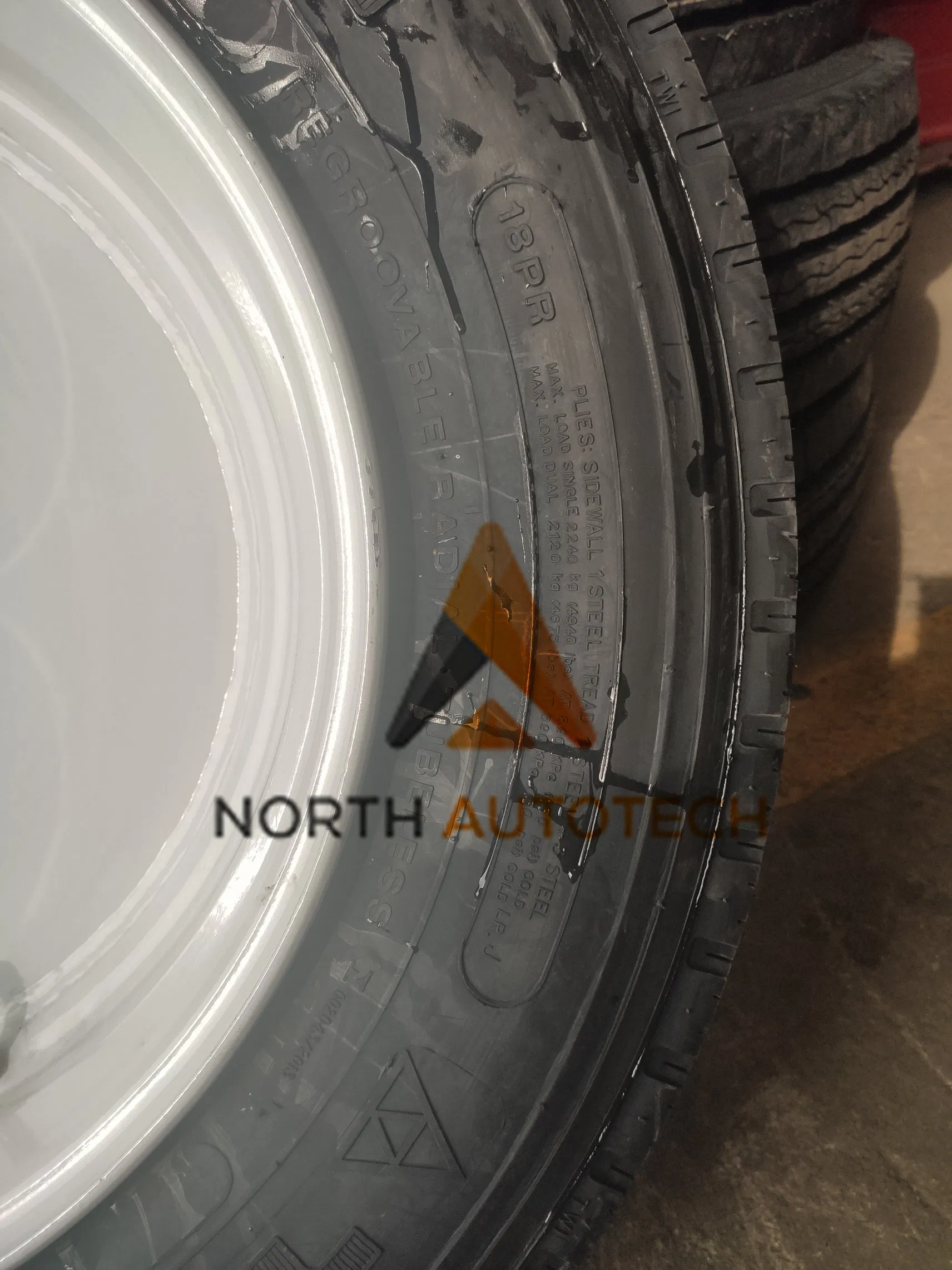 Шины для прицепов 215/75 R17.5 Heavy Duty, нагрузка на ось 8000 фунтов