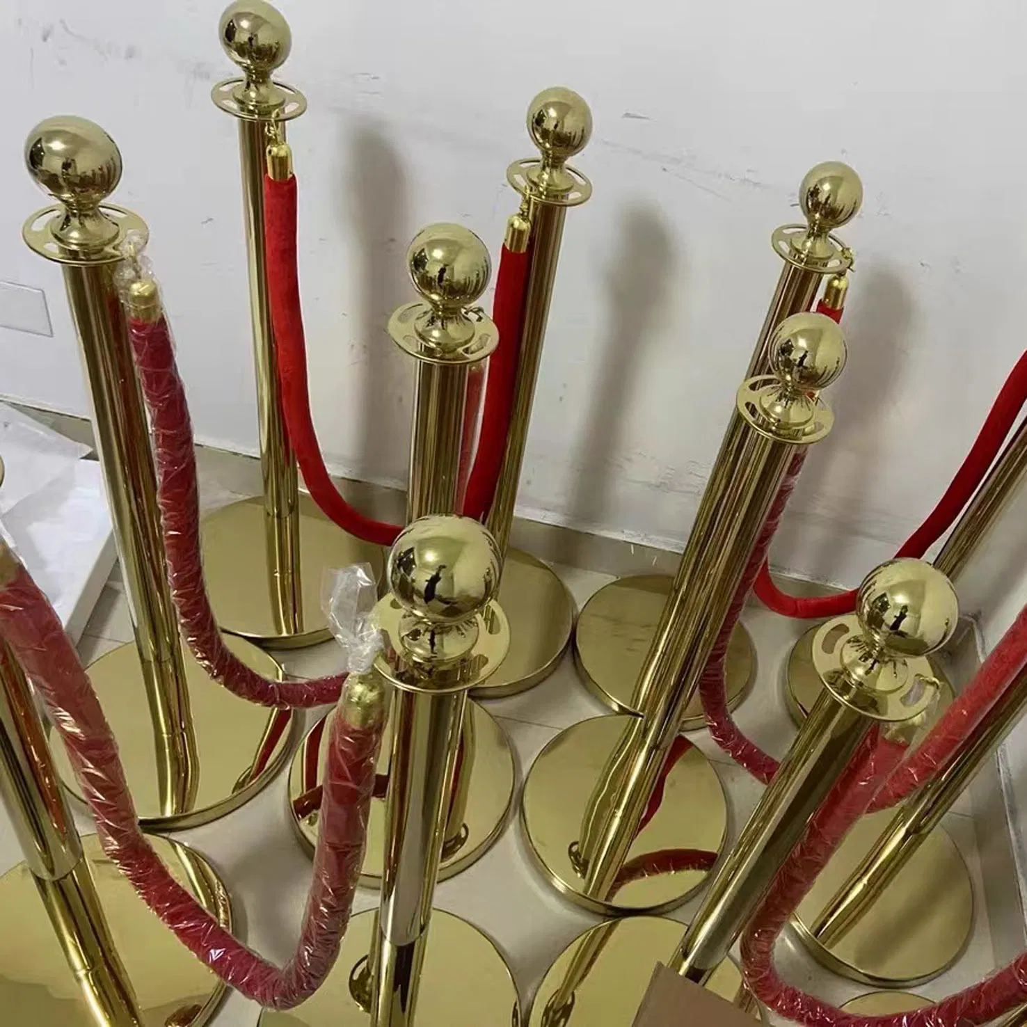 Mirror Golden 1.5m Fixed Length Rope Stanchion 95cm Height