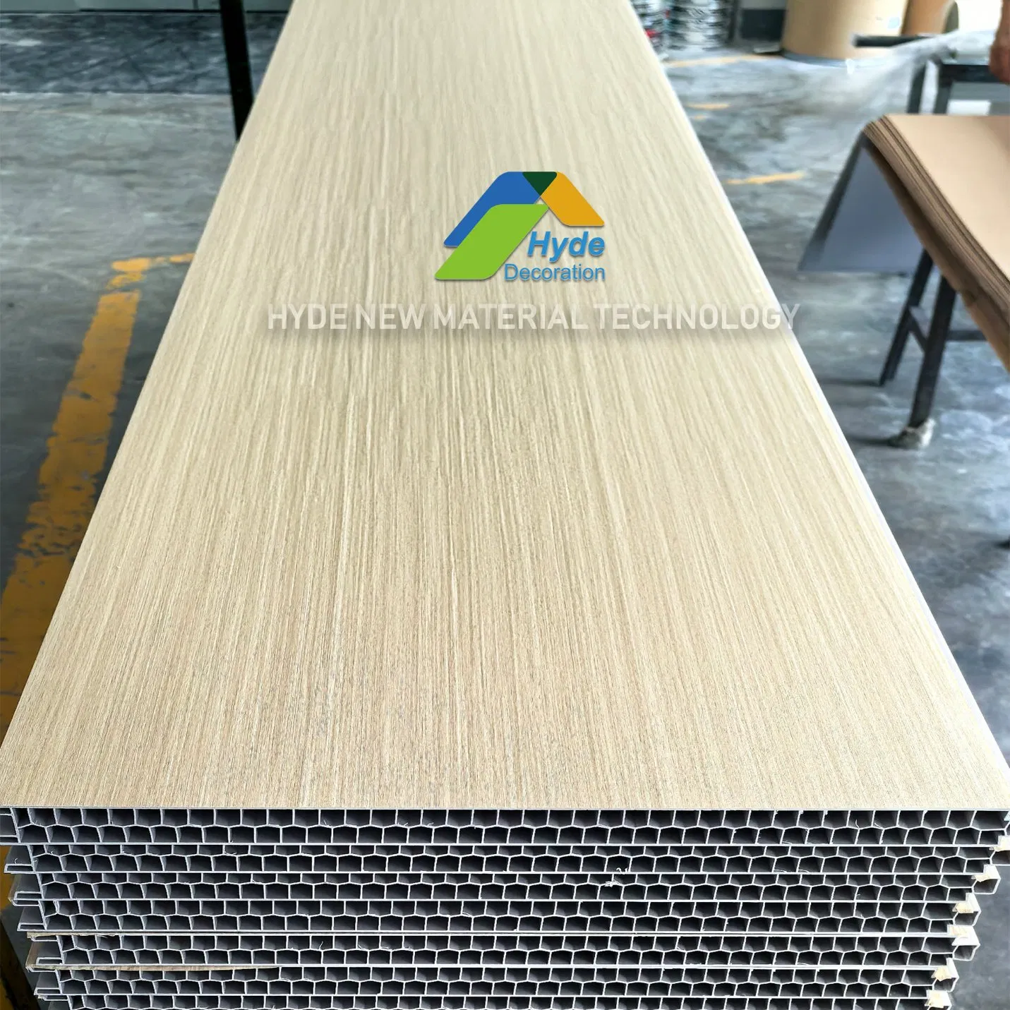 New Product Indoor High Density Click-Lock Easy Quick Installation PVC Panel Fire Resistant Partition Board