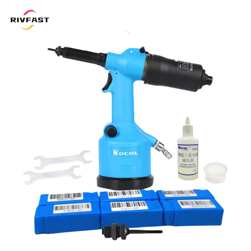 Пневматическая заклепочная машина с высокой силой тяги