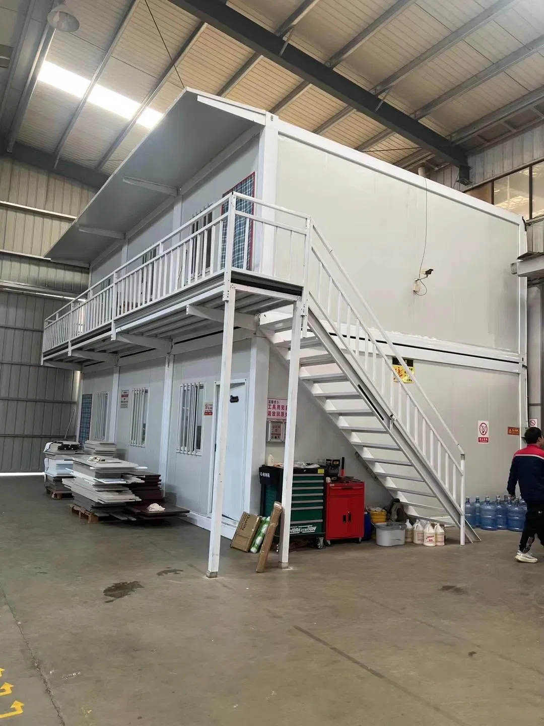 Dyzd Luxury Villa Fabricated Houses with Kitchen Bathroom Black Container House