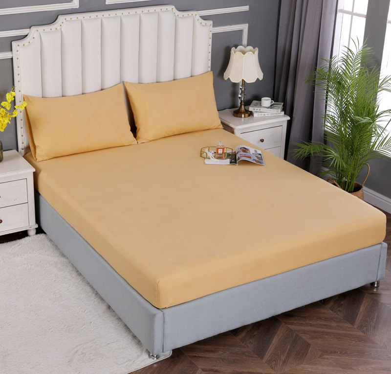 Yellow Polyester 3 Piece King & Queen Size Plain Bedding Sheet Set with Elastic All Around for Home