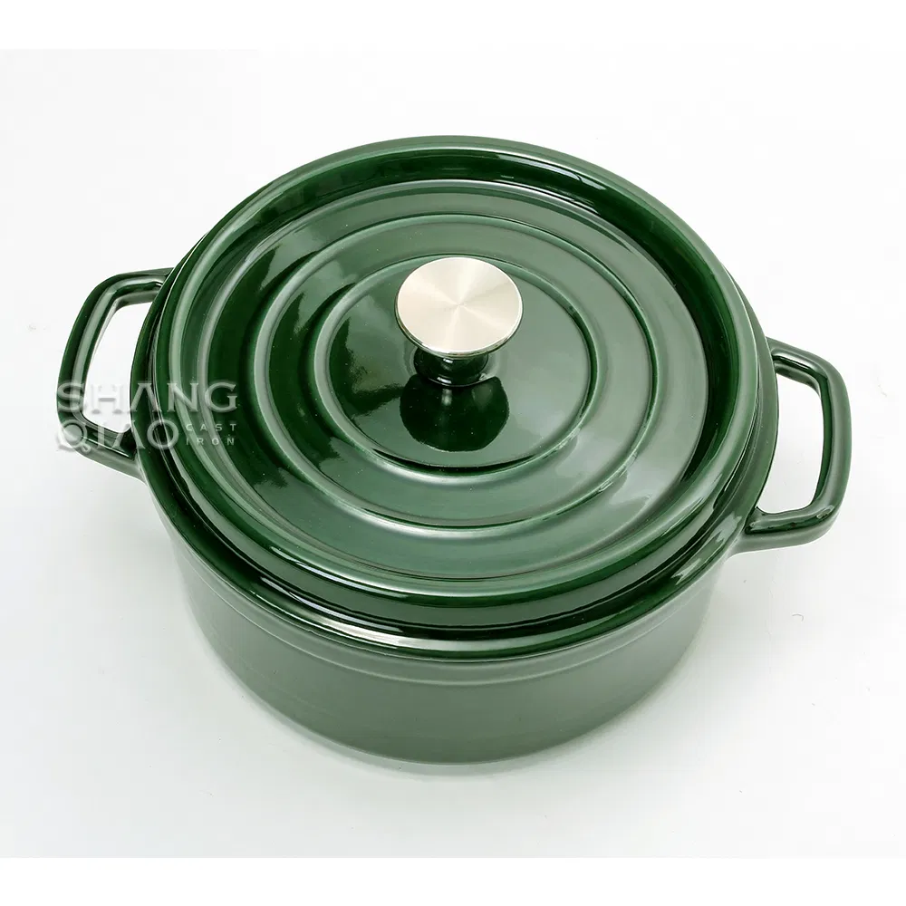 Чугунная эмалированная кастрюля-духовка с логотипом