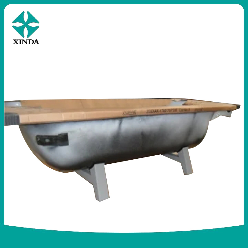 Надувная ванна с подлокотниками в русском стиле