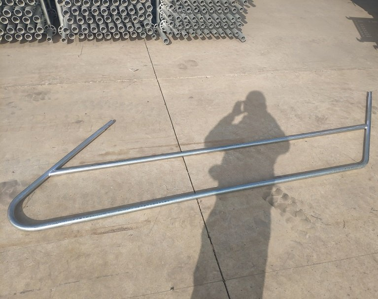 Q195 590mm 610mm Factory Price Pre Galvanized Scaffolding Step Ladder Scaffolding Staircase with Handrail