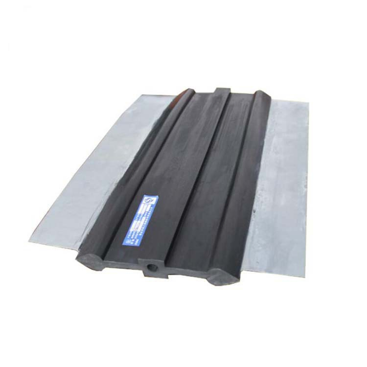 Manufacturer Direct Sale Rubber Waterstop with Steel Edge Steel Edge Rubber Water Stop for Building Waterproofing