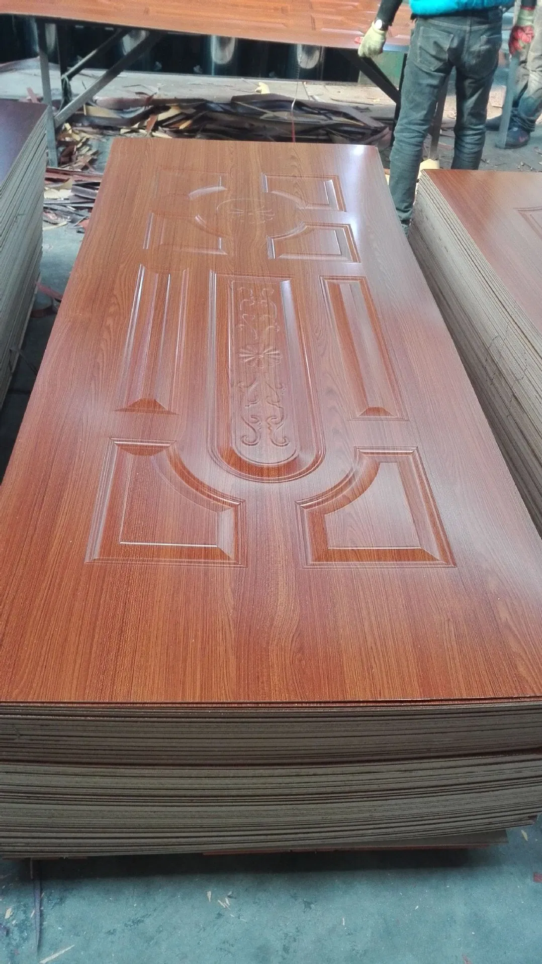 Exquisite Interior HDF & MDF Laminated Veneer Door Skin with Superior Finish for Interior Doors