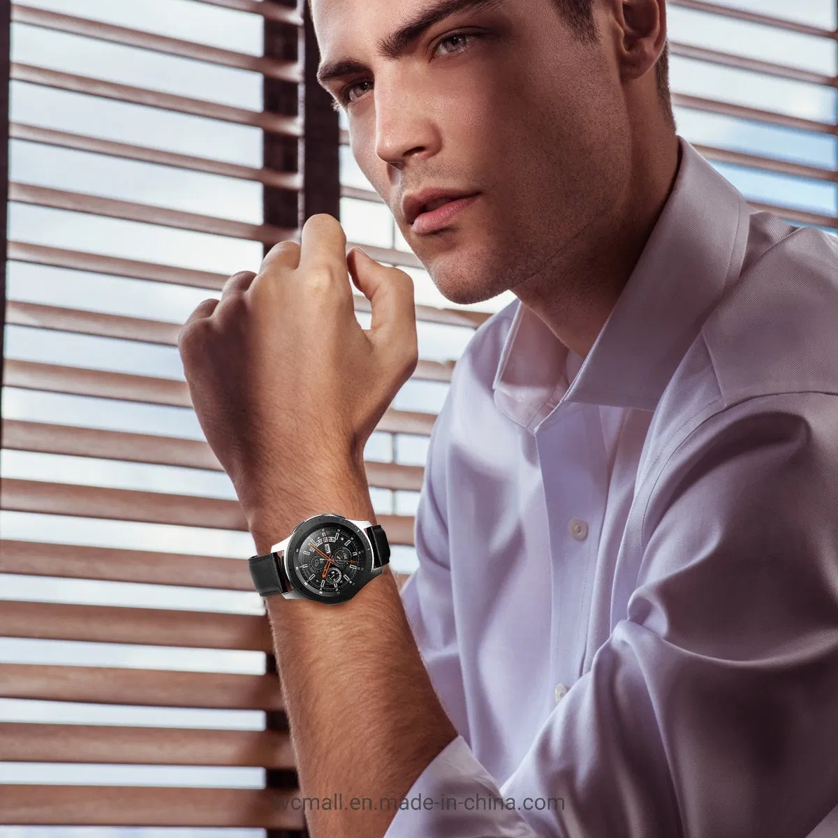 Кожаный ремешок для Samsung Galaxy Watch 42mm, черный