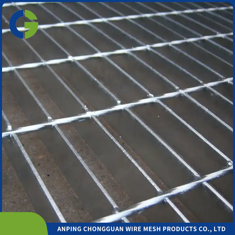 Custom Industrial Heavy Duty Floor Door Window Grates Cast Iron Steel Grating Aluminum Handrail