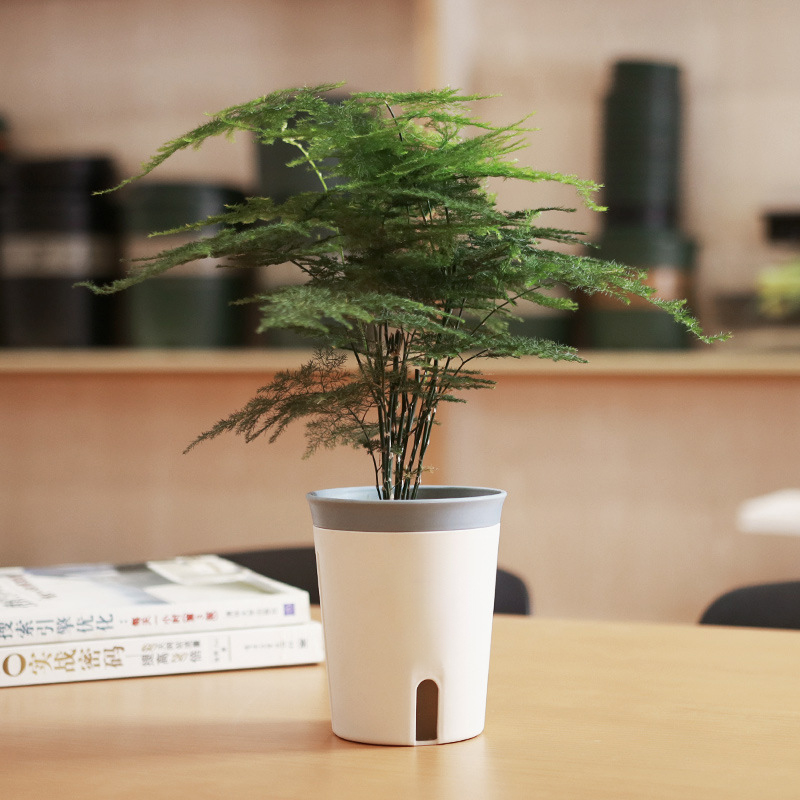 Горшки пластиковые Redeco с автополивом под заказ