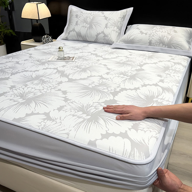 Ice Silk Fitted Sheet Cool-to-The-Touch Bed Cover for Summer Using