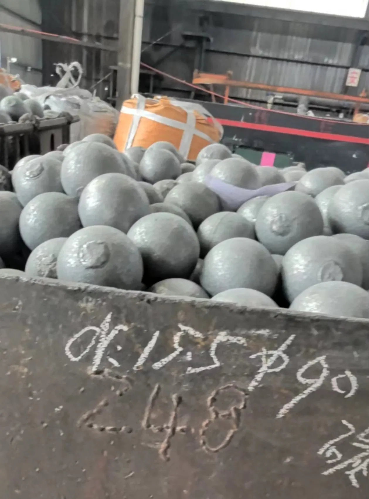 High/Medium/ Low Chrome Alloy Casting Grinding Steel Balls