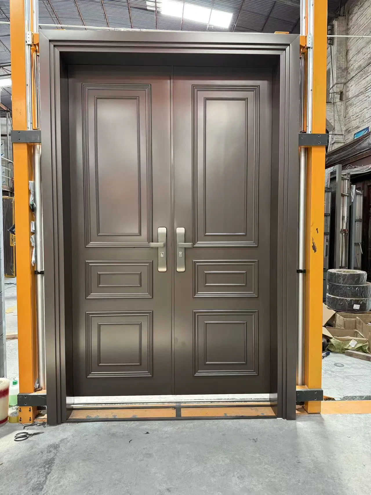 Алюминиевая садовая калитка с защитой