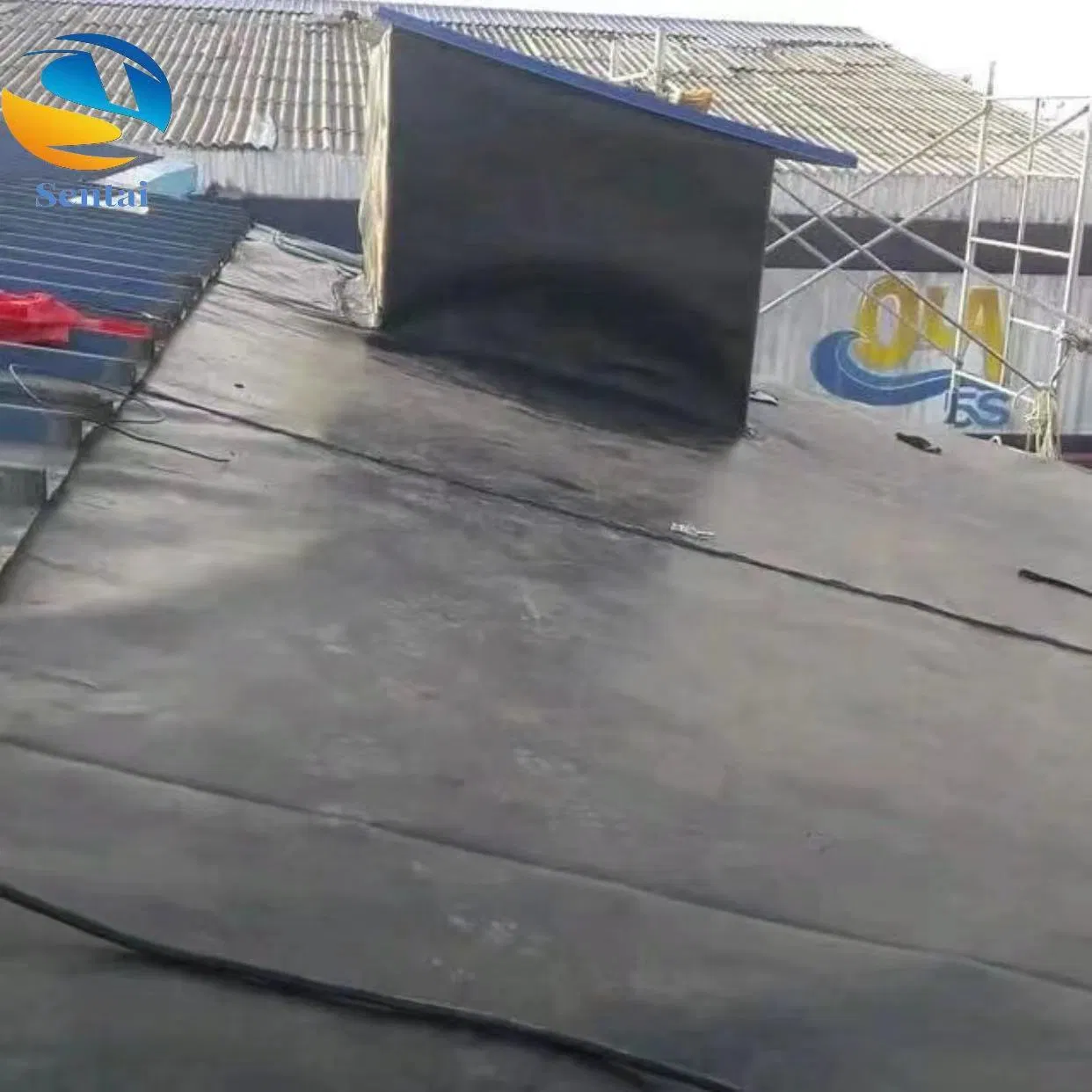 Environmental Grade 1mm 1.25mm 1.5mm HDPE Geomembrane, Used for Landfill Cover/Sewage Tank Liner Anti Seepage Membrane Liner for Heap Leaching Pond