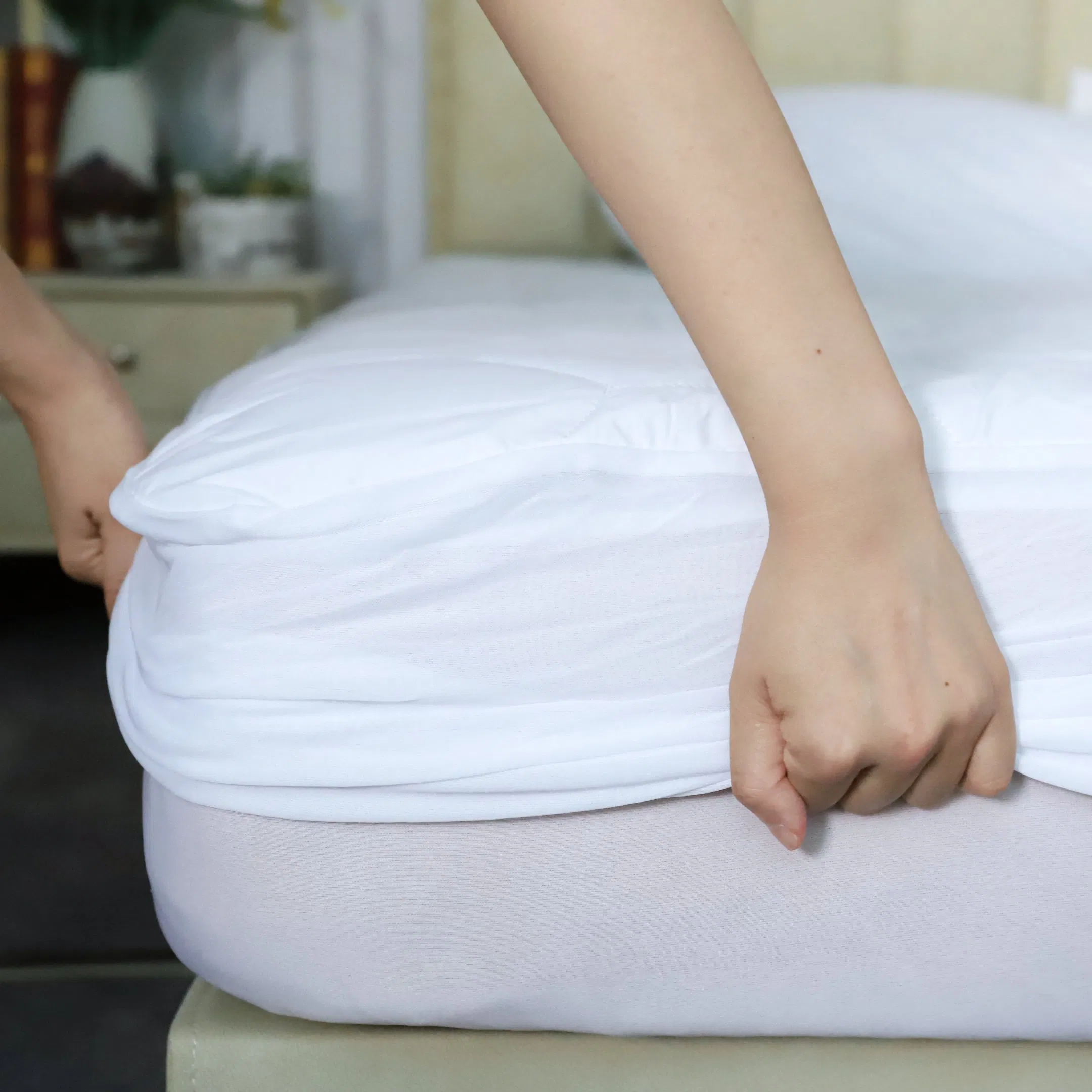 Queen Quilted 100% Cotton Woven Mattress Protector Breathable Waterproof Quiet Soft