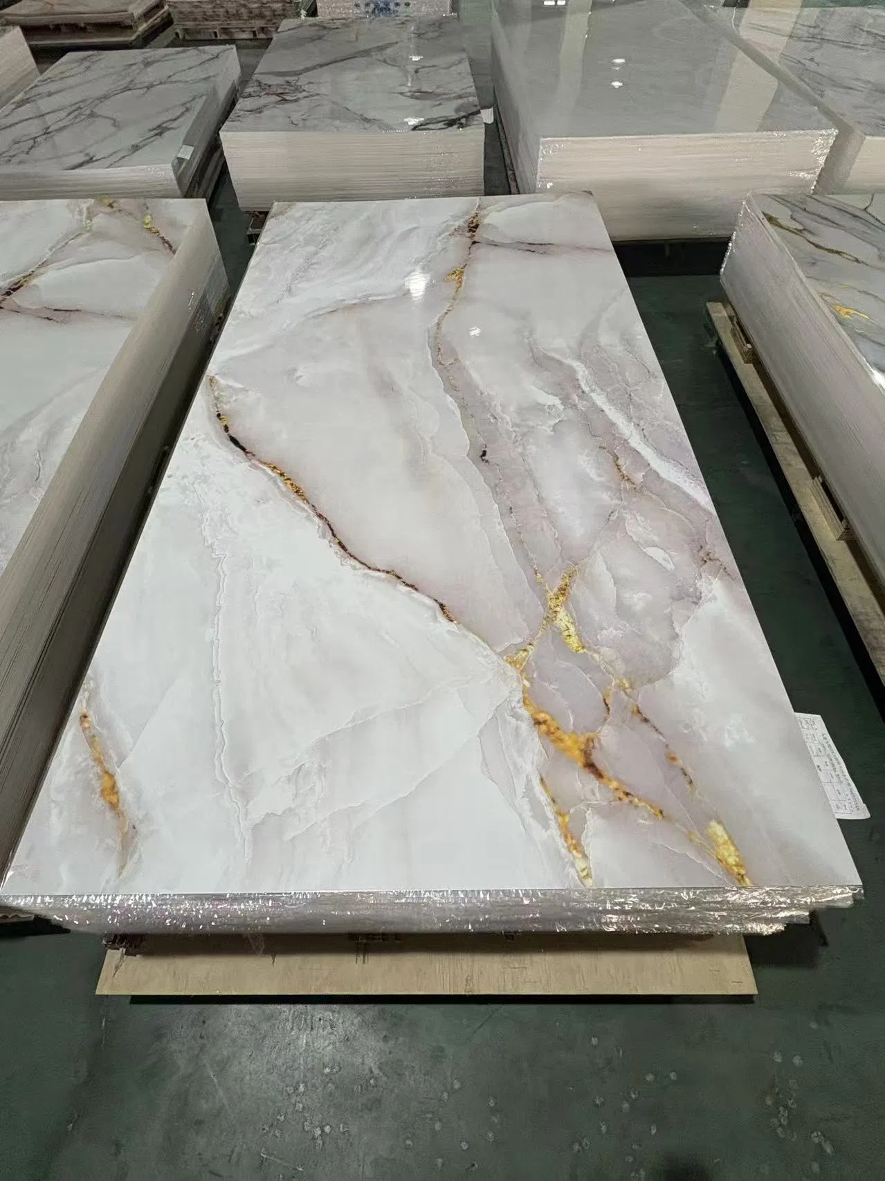 New Design Colorful Waterproof Gold Line UV PVC Marble Sheet Wall Sheet Wall Panel for Interior Decoration