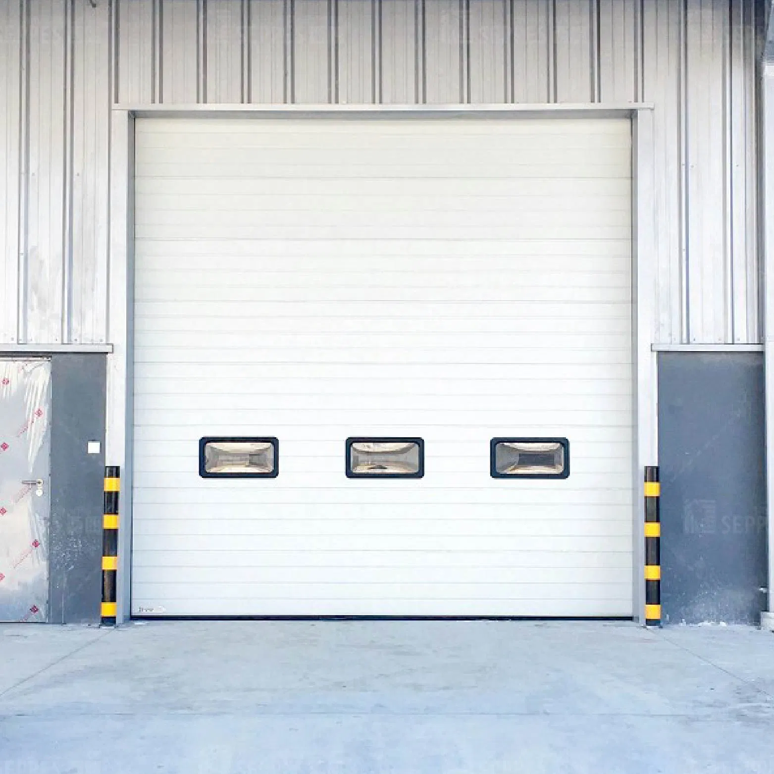 Customizable Panels Sectional Garage Doors with Windows for Aesthetic Appeal