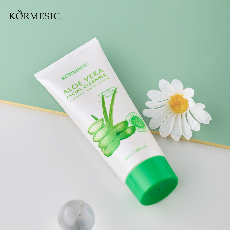 Natural Aloe Vera Deep Cleansing Face Wash for Oily Skin Face Wash Facial Cleanser