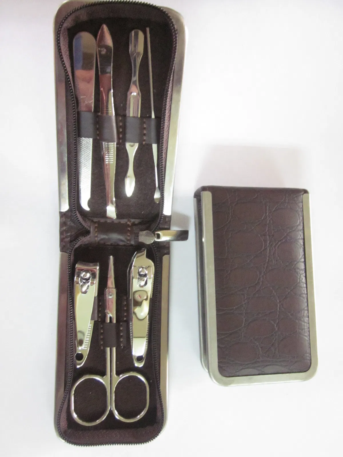 7 Sets of Simple Promotional Carbon Steel Manicure Set