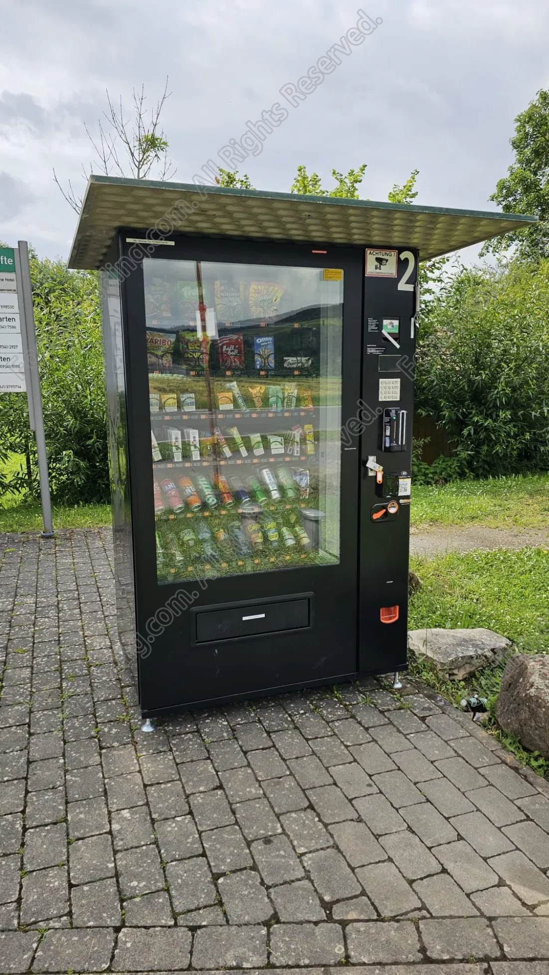 24 Hours Unmanned Retail Solution Unmanned Store Vending Machine