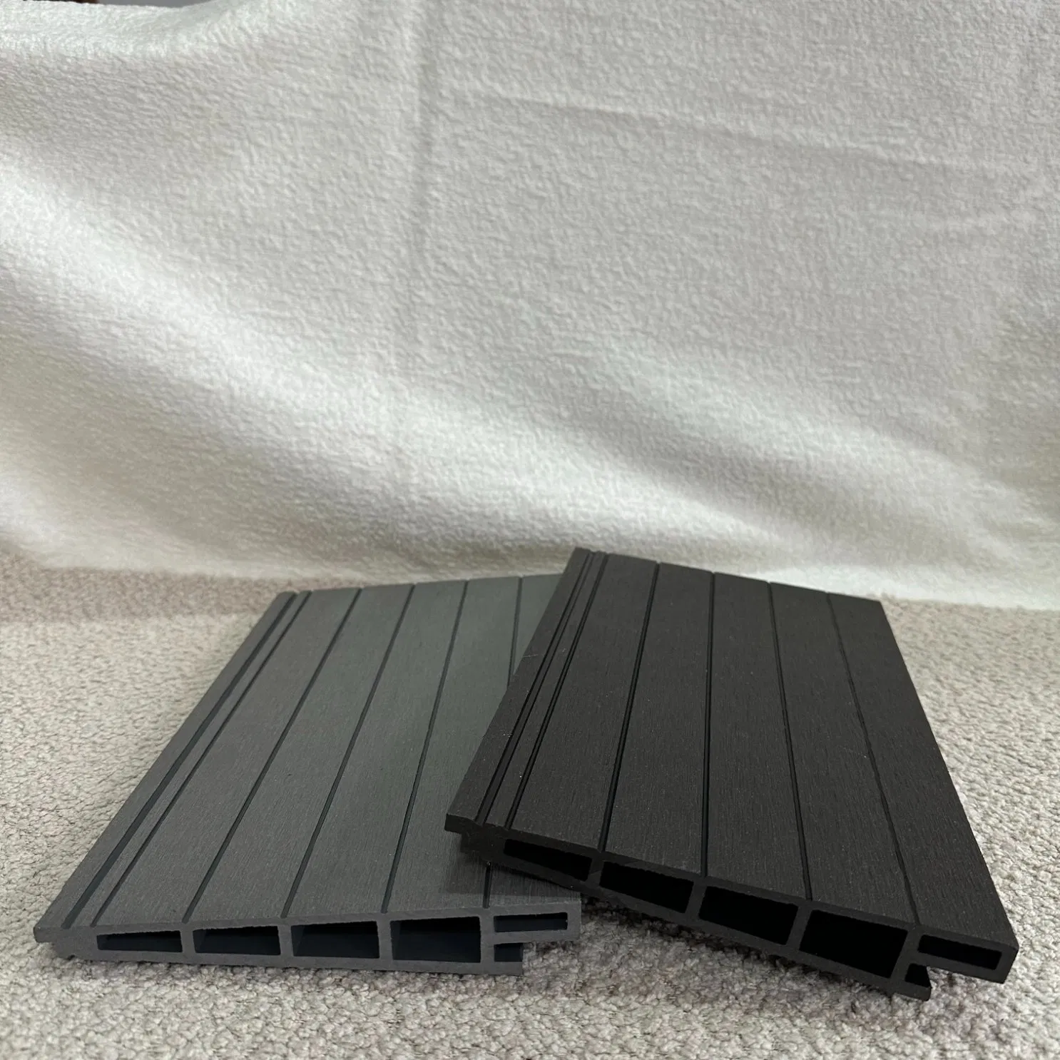 Modern WPC Roofing Sheet 178mm Span 30mm Thickness Waterproof Angled Roof for Building