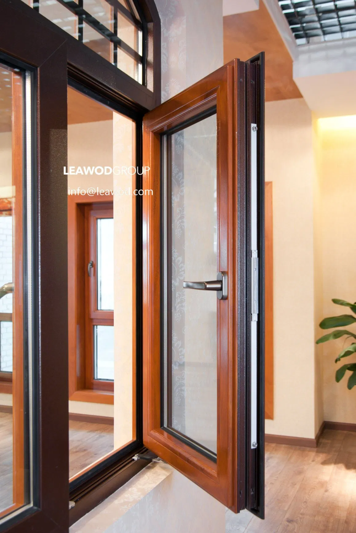 Anti-Theft Metal Wooden Casement Windows and Doors Price for House Home