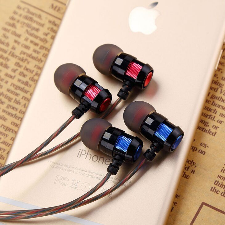 Наушники Metal Earphones с Hi-Fi басом