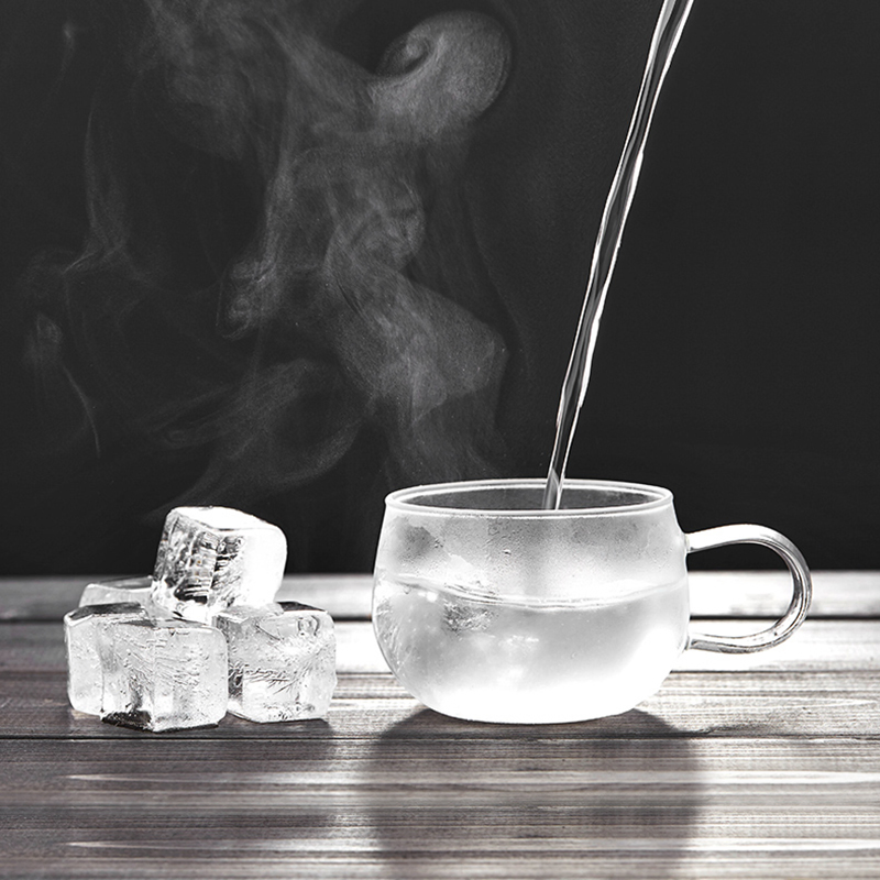 Factory Wholesale Small Capacity Glass Tea Cup with Saucer