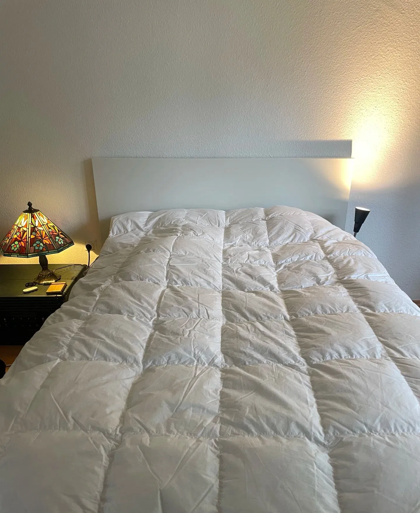 Hotel Bedding 100% Breathable Cotton Casing White Fabric Quilted Quilt Double Stitch Duvet Insert Quilts Bed Comforter