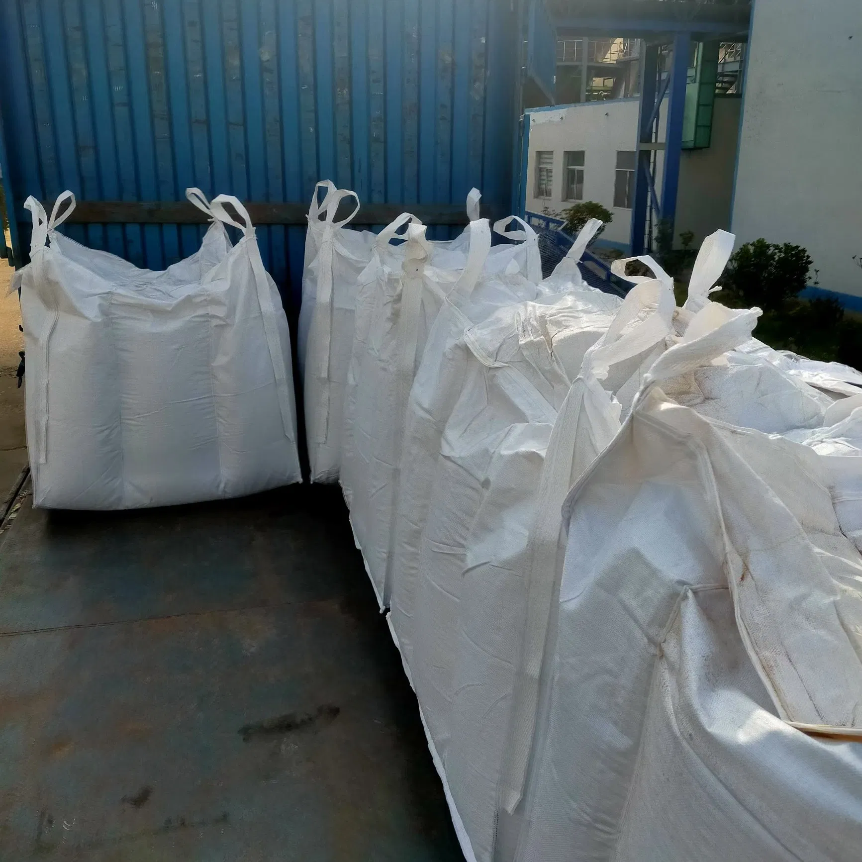 Industrial Grade Expansion Agent for Reinforced Concrete Structure Removal