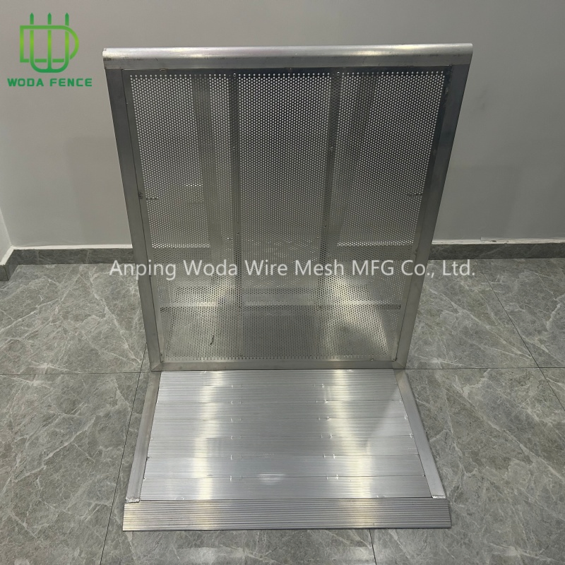 Custom 2m High Aluminum Folding Concert Performance Safety Barriers