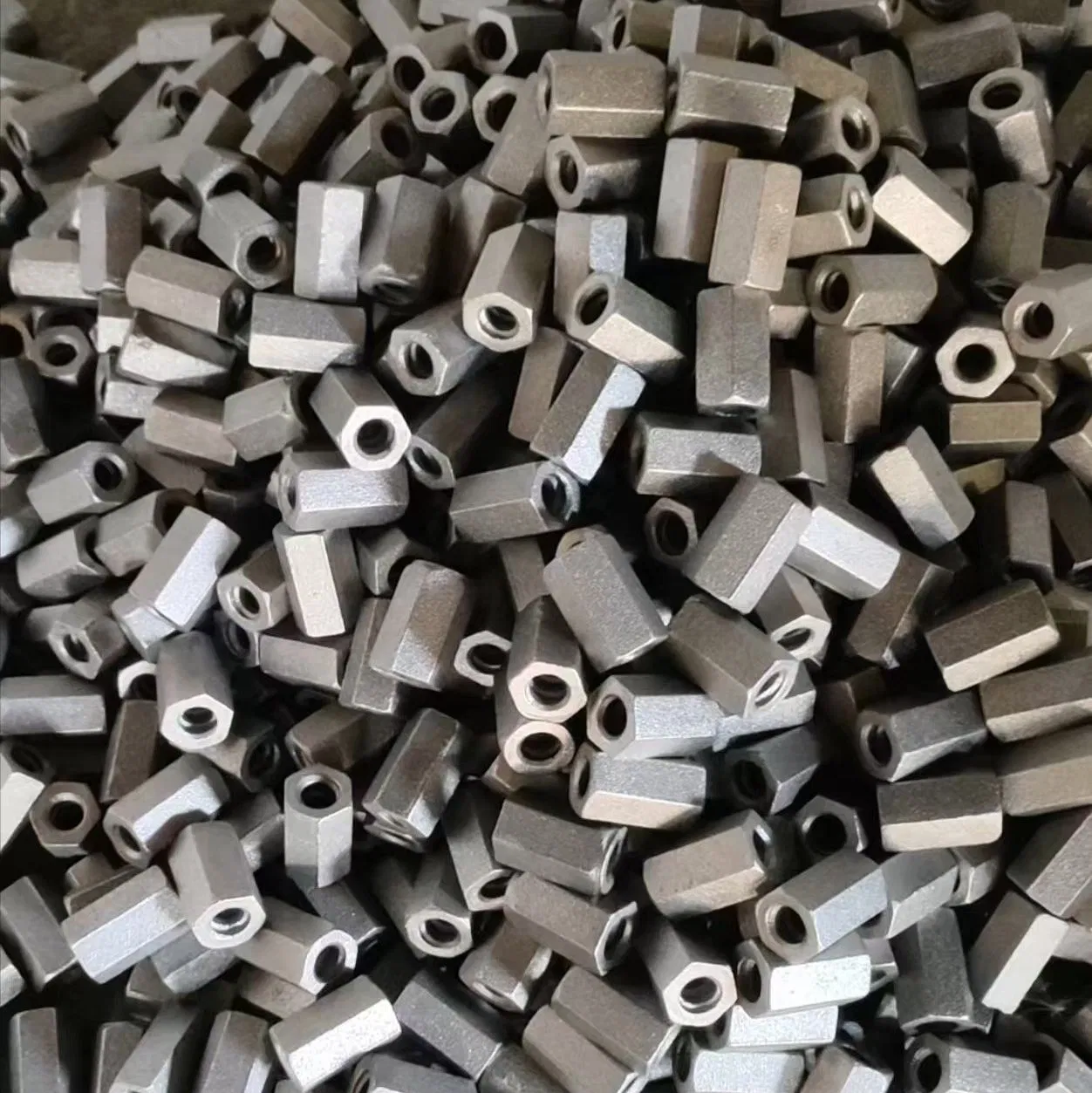 Анкерная гайка для опалубки и строительных лесов